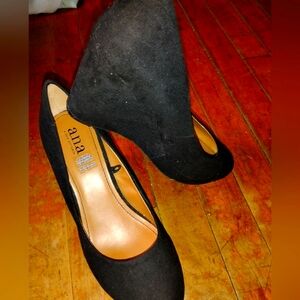 Ana wedge heels NWOT